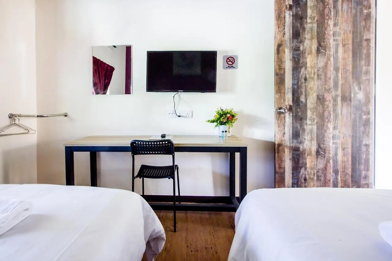 Explore 5Br Gardenhouse Retreats 巴特沃思